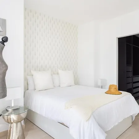 Home2book Sea View Terrace Apartman